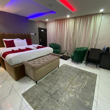 No 95 Suites VI Lagos Luaran gambar